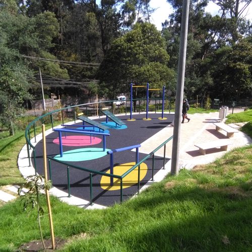 Elementos para ejercicios Parque Monteniza